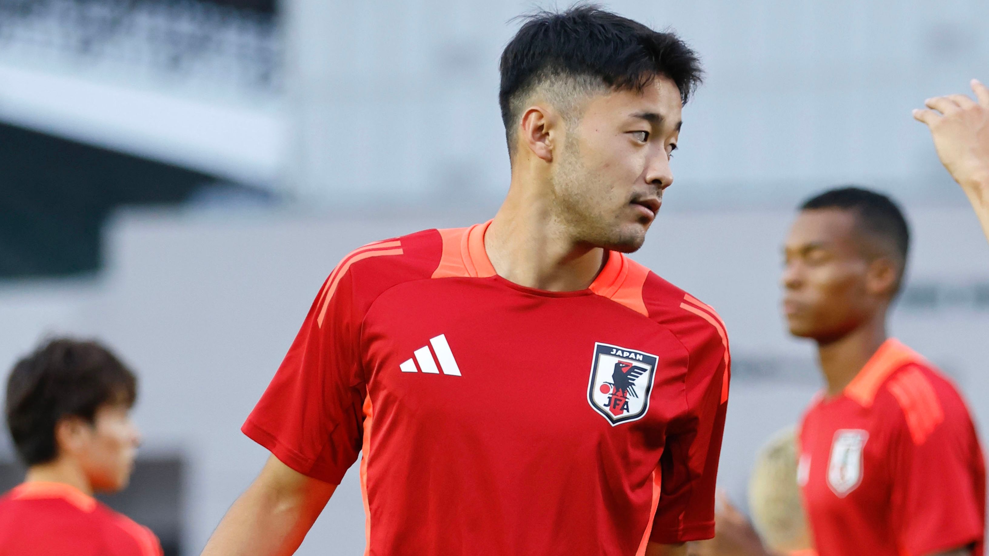 菅原由勢、伊東純也の日本代表復帰に歓喜「一緒に寝たいぐらい嬉しい